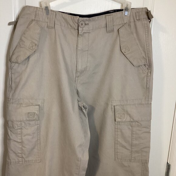Cherokee Men's Cargo Pants Size 34 x 30 Hiking Work Beige Flat Front Wide Leg - Picture 2 of 12